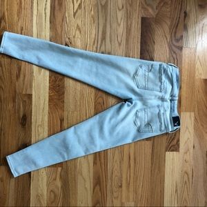 American Eagle Light Four Way Stretch Jean 6